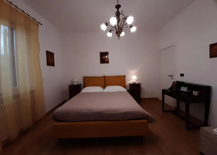 La Pietra Di Assisi Gasthuis Palazzo (Umbria)